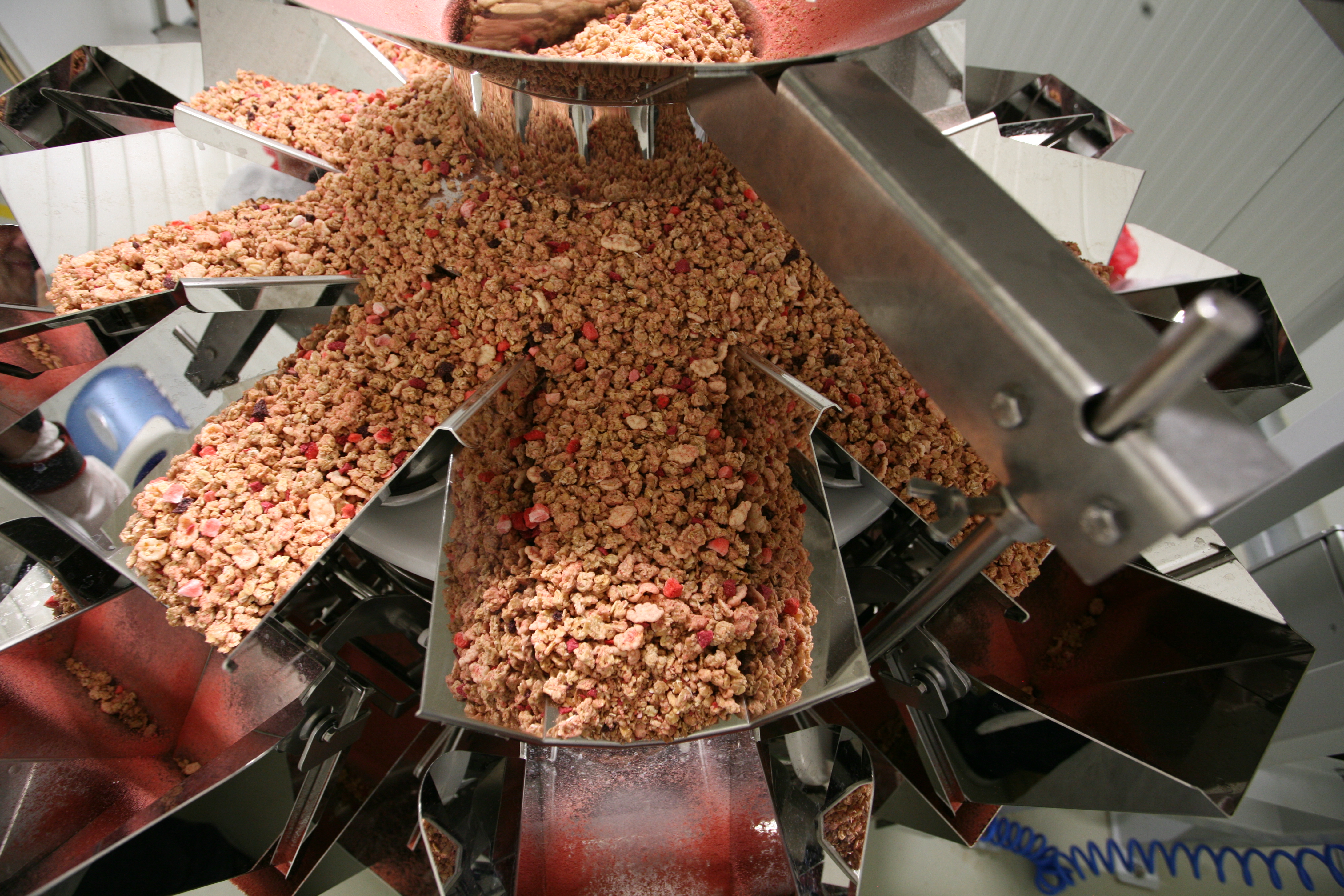 Biedermann Cereals Are Evenly Distributed To The Hoppers (PR Shot)